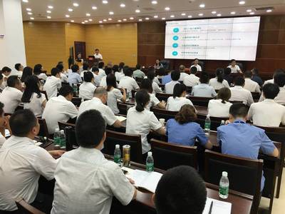 “店小二”住進企業(yè)精準幫扶，自貢大安再派20名干部優(yōu)化營商環(huán)境